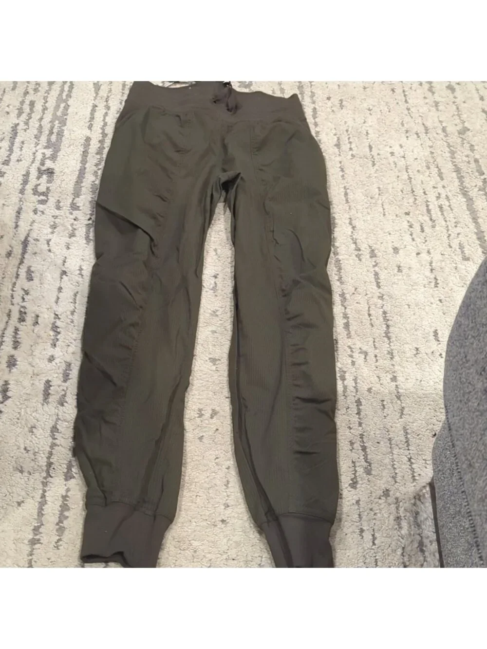 lululemon athletica relaxed fitting